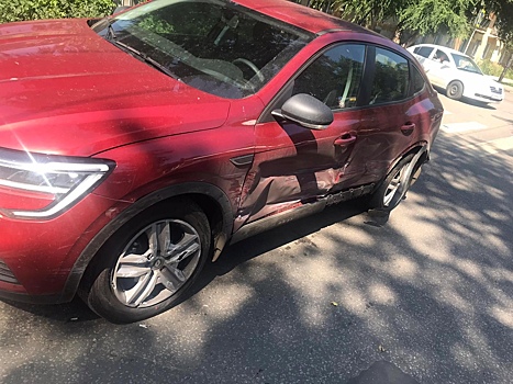 В Самаре из-за водителя BMW без прав пострадал полуторагодовалый малыш