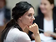 Исинбаевой заблокировали счета в России