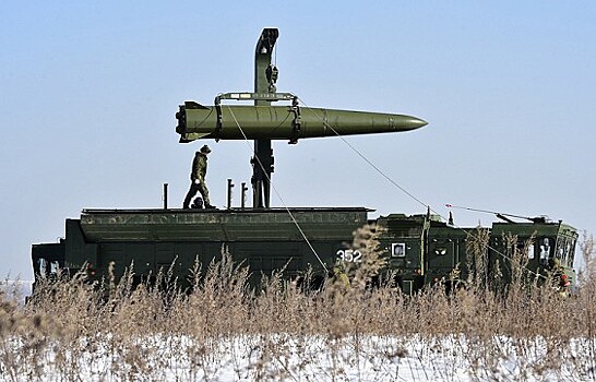 Песков объяснил переброску "Искандеров" в Калининград