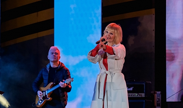 Певица Валерия поделилась с подписчиками снимком из волгоградского аэропорта