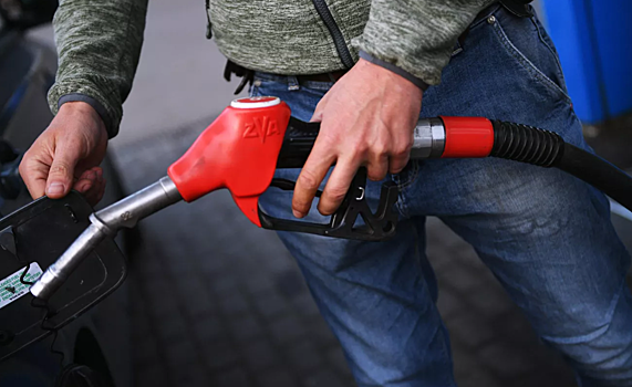 Эксперты спрогнозировали цены на бензин