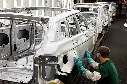 Jaguar Land Rover остановит сборку автомобилей из-за коронавируса