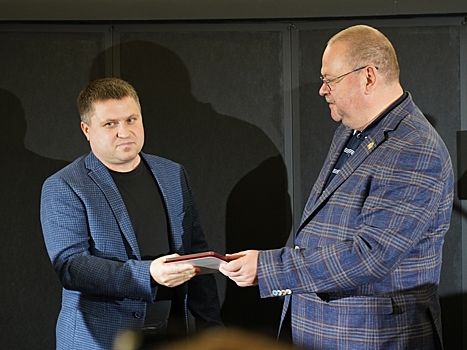 Губернатор вручил награды за восстановление пензенского планетария