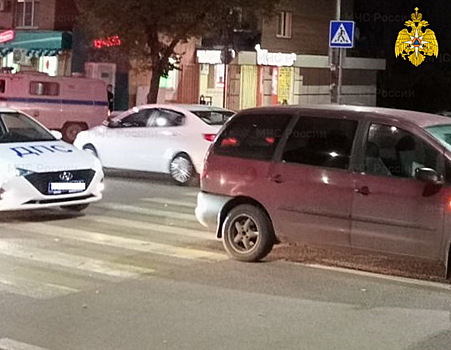 39-летняя женщина попала под колеса машины в центре Калуги