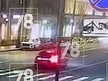 В Петербурге BMW сбил женщину на переходе