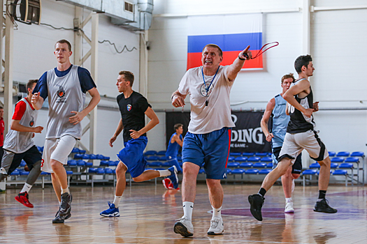 Владимир Полуянов: «Хочу, чтобы моя команда на площадке была питбулем»