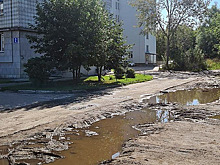 Мордором назвали жители стоянку для авто у поликлиники № 14 в Новосибирске