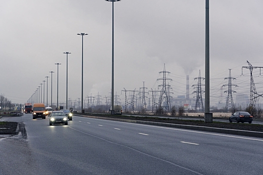 Отремонтирован участок одной из самых протяженных магистралей Петербурга