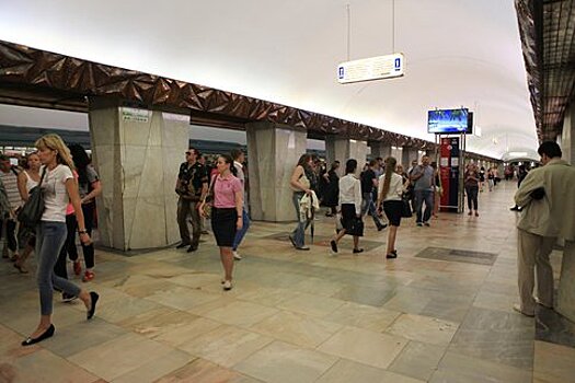 Станции метро "Китай-город" открыли для пассажиров