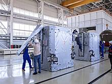 Спутники «Ионосфера-М» доставлены на Восточный