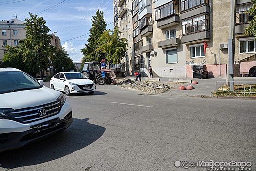 Перекресток у гимназии 155 в Екатеринбурге сделают безопасным