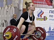 Наташа Щёголева выиграла 3 золота на первенстве России по тяжёлой атлетике
