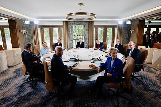Стало известно о расхождении путей США и G7