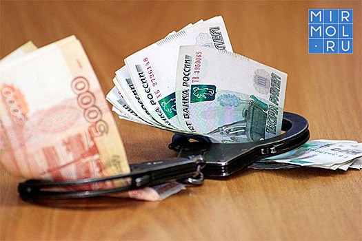 Уголовное деле о получении взятки на 1,2 млн рублей передано в суд