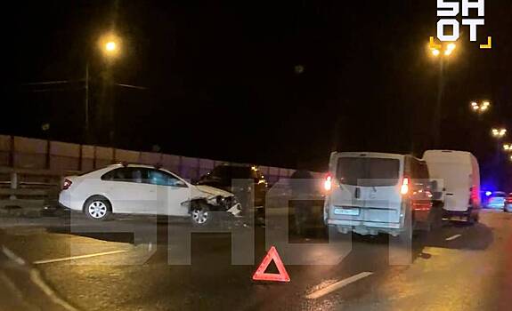 В российском регионе столкнулись более 20 автомобилей