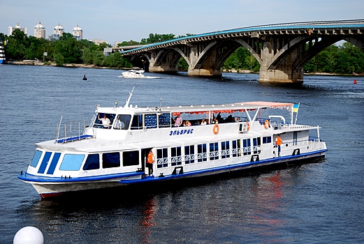 Около 700 тысяч россиян сможет отдохнуть на круизах в 2022 году