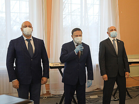 Жителей Артема поздравили с годовщиной города 