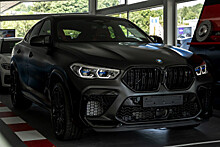 BMW X6 M Competition (F96) с индивидуальным лакокрасочным покрытием цвета Frozen Black