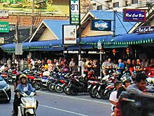 В Таиланде пенсионеров-туристов заподозрили в создании мотоциклетных банд