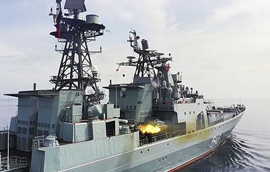 В Бенгальский залив зашел фрегат "Маршал Шапошников"