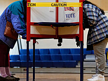 Политолог: выборы в Конгресс снижают уровень доверия к "демократическим" процессам в США