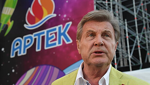 Лев Лещенко в Крыму открывает новые таланты