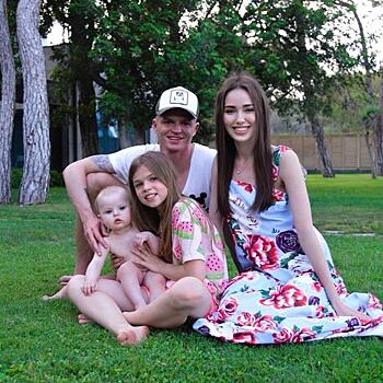«Планируем второго ребенка, как только я восстановлюсь», заявила жена Дмитрия Тарасова