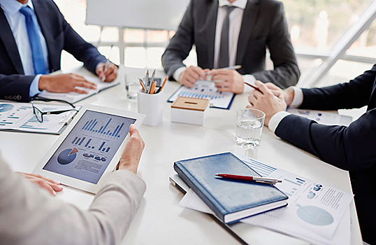 Bloomberg: экономисты считают рецессию в российской экономике маловероятной