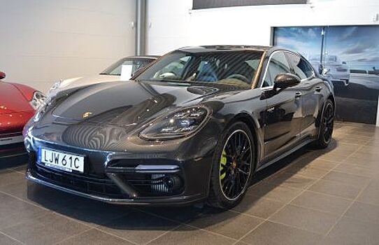 Porsche готовит трековую версию Рorsche Panamera