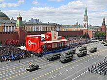 После Майдана украинцы на День Победы стали смотреть парад в Москве