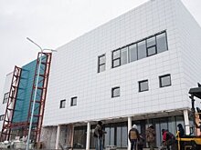 На крытом катке в Дальнем Арбекове идет внутренняя отделка