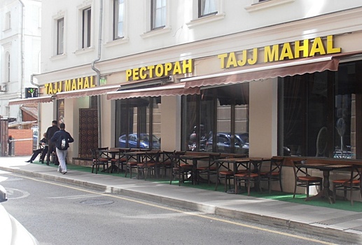 Незаконное летнее кафе демонтировано в центре столицы