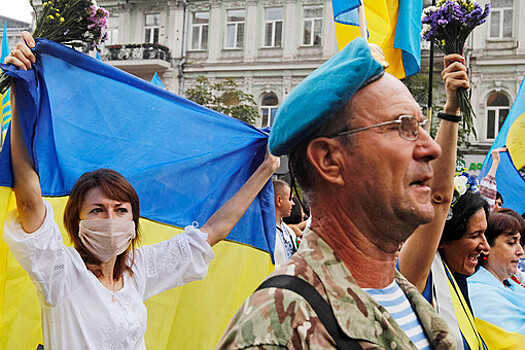 Киевский политолог Ермолаев рассказал о появлении "крепостных" на Украине