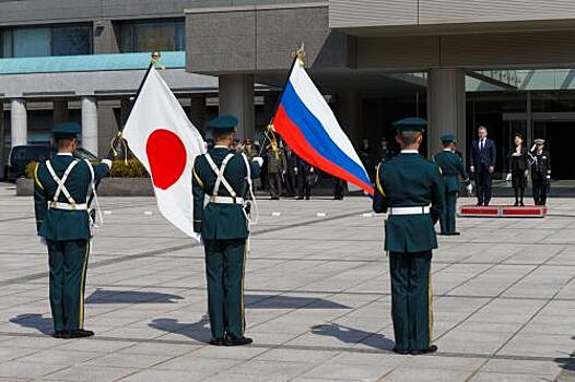 Япония меняет правила выдачи виз российским туристам