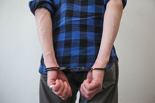 В Свердловской области задержали осужденного за изнасилование 15-летней школьницы