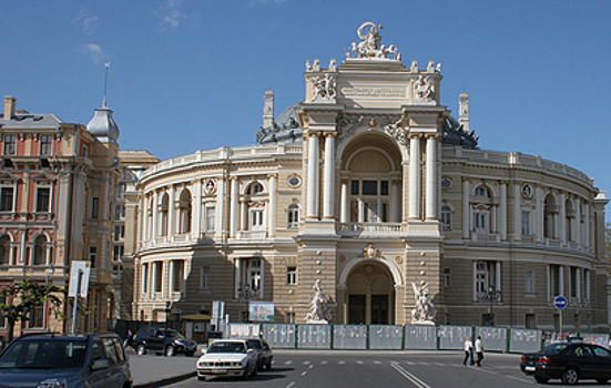 Украина потребовала особых гарантий безопасности для Одессы