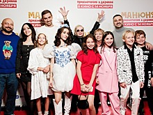 Лиза Моряк, Ольга Волкова и Женя Малахова на премьере комедии “Манюня: Приключения в деревне”