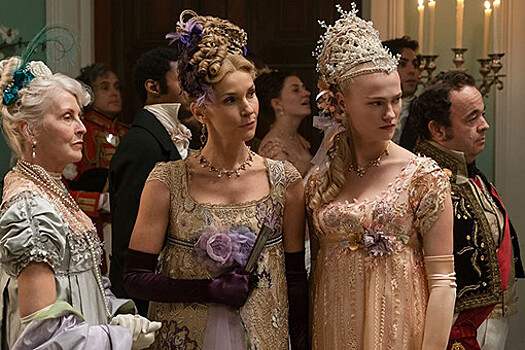 "Бриджертонов" продлили еще на два сезона