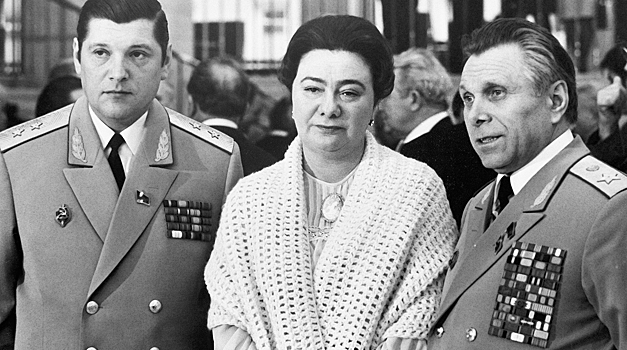 Как дочь и правнучка Брежнева из всемогущих превратились в сумасшедших