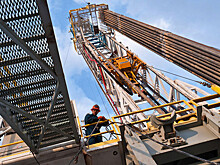 Цена нефти марки Brent на лондонской бирже превысила $84 за баррель