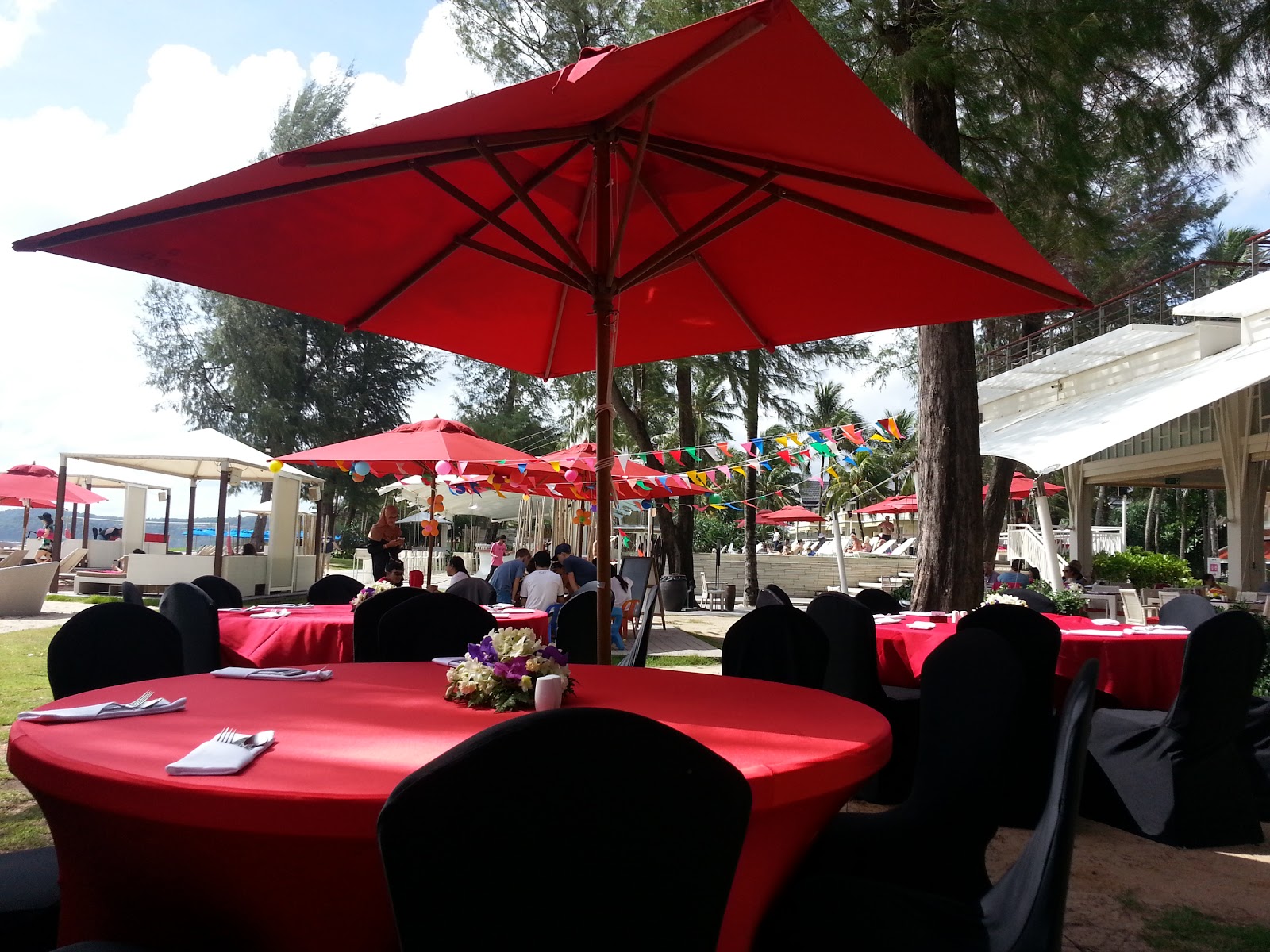 Xana Beach Club, Пхукет, Таиланд
