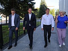 Губернатор Архангельской области Александр Цыбульский проверил ремонт Дворца детского и юношеского творчества