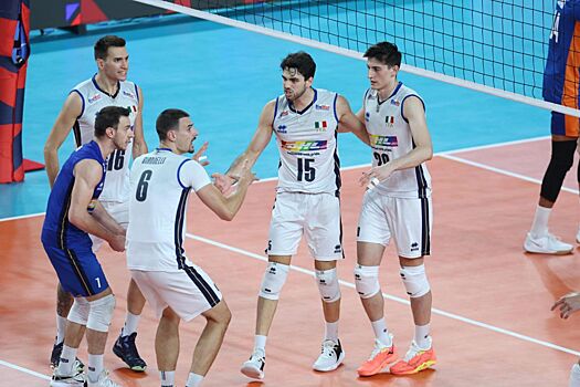 Определились полуфинальные пары мужского чемпионата Европы по волейболу