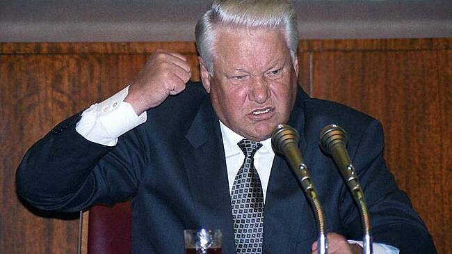 Негативное отношение россиян к Ельцину объяснили