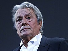 Делона положили в клинику в Швейцарии после инсульта