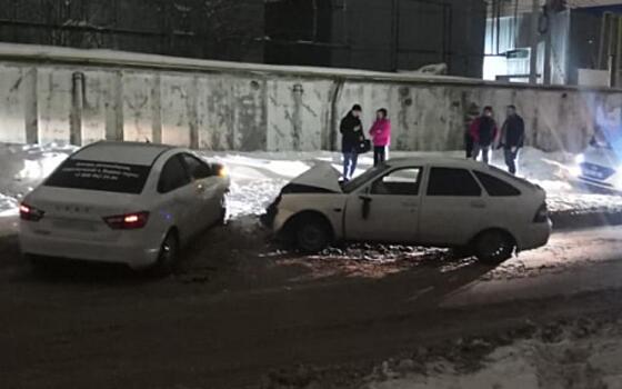 21-летний рязанец пострадал в ДТП на улице Радиозаводская