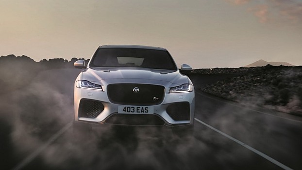 «Заряженный» Jaguar F-Pace SVR дебютировал на официальном видео