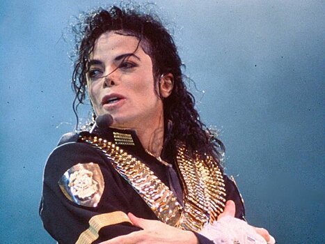 Financial Times: наследники Майкла Джексона подали в суд на экс-помощника артиста