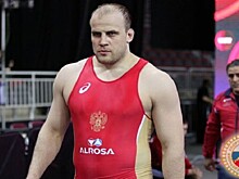 Российский борец Щур завоевал серебро ЧЕ по греко-римской борьбе