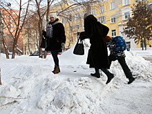 128 гололедных травм за неделю – горожане возмущены